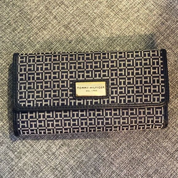 TOMMY HILFIGER Navy Blue Grey Trifold Wallet Credit Card Slots Extra Section - Picture 14 of 14